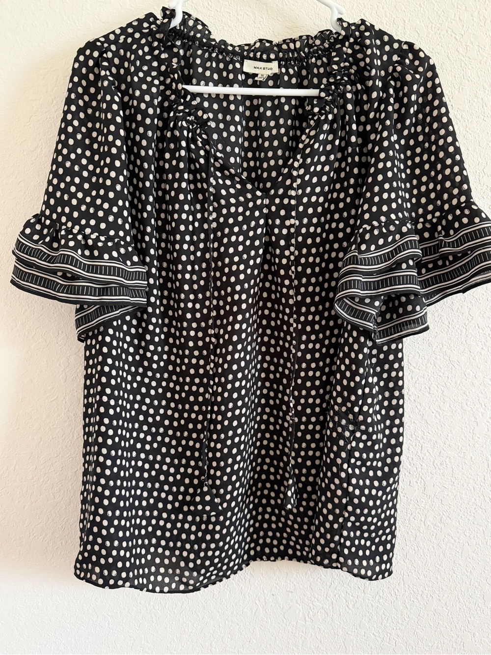 Black and White Polka Dot Ruffle Sleeve Blouse